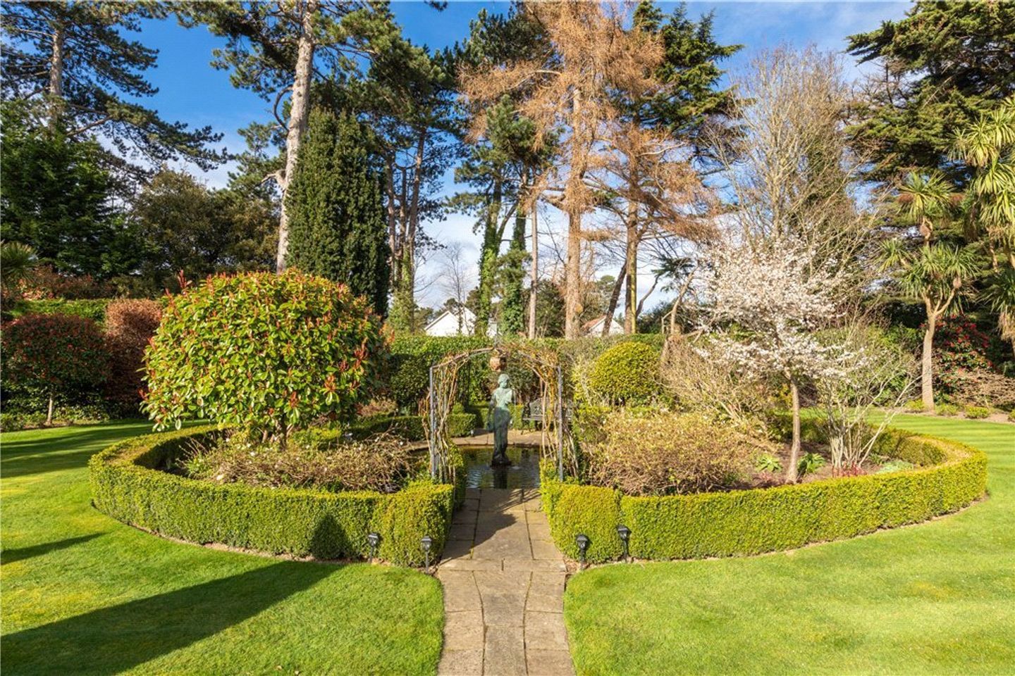 Torry Brighton Road Foxrock Dublin 18, Foxrock, Dublin 18, D18Y9K6 37