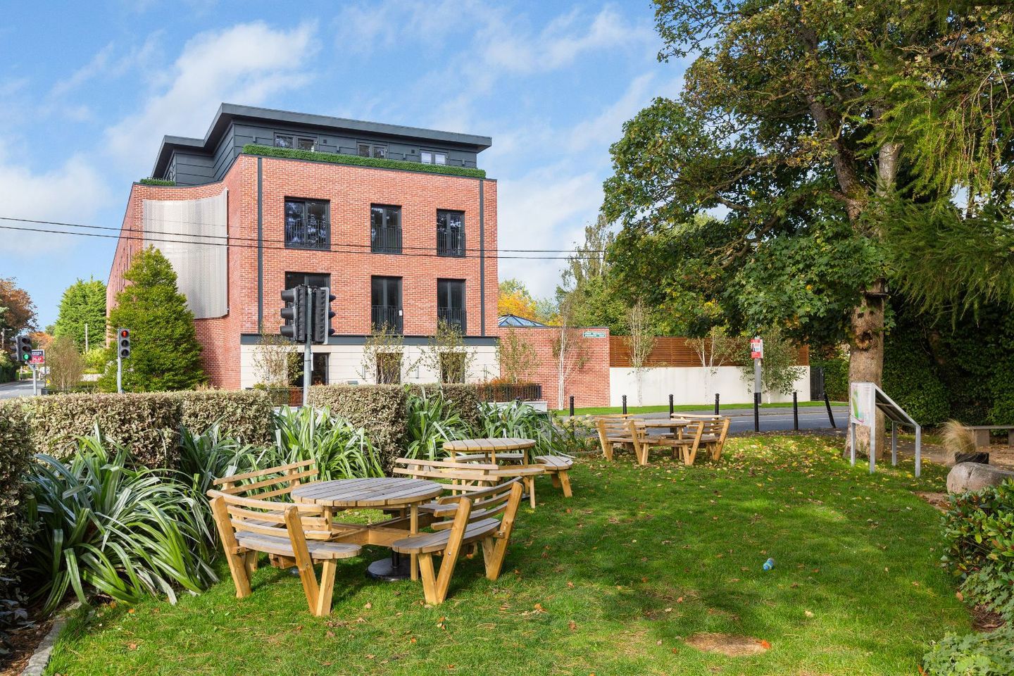 Apartment 3 , Westminster Hall, Foxrock, Dublin 18, D18HY40 23