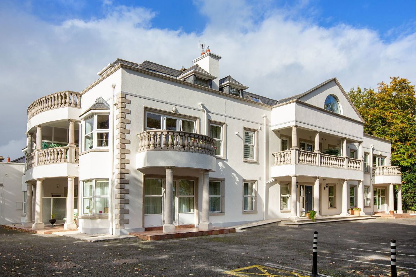 Apartment 3 , Westminster Hall, Foxrock, Dublin 18, D18HY40 15