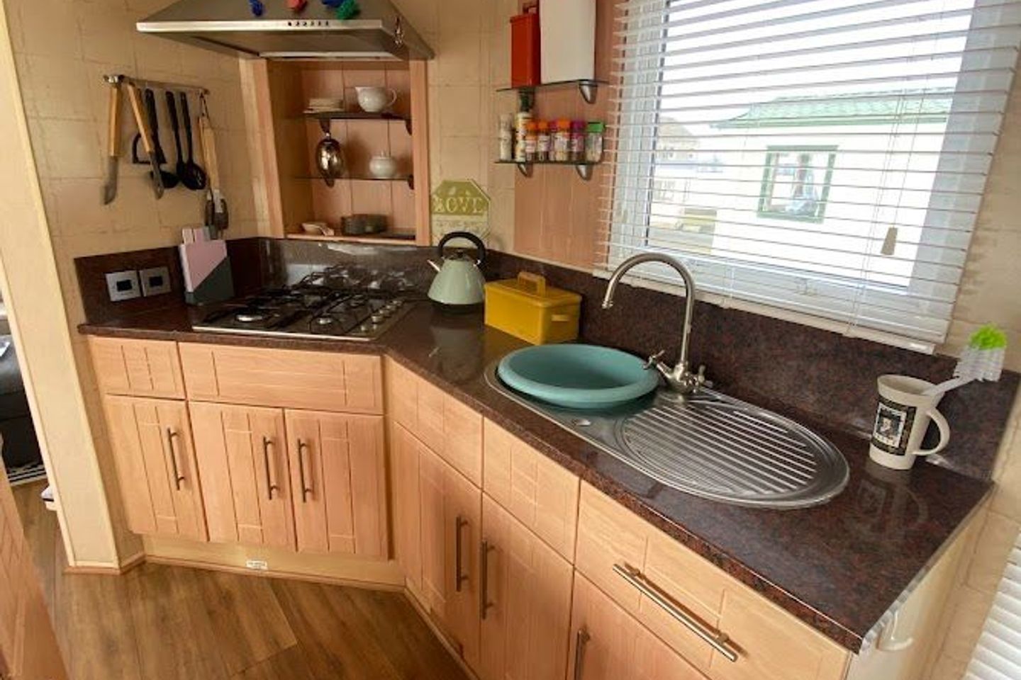D28, Seapark Mobile Home Park, Lahinch, Lahinch, Co. Clare, V95W92F 4