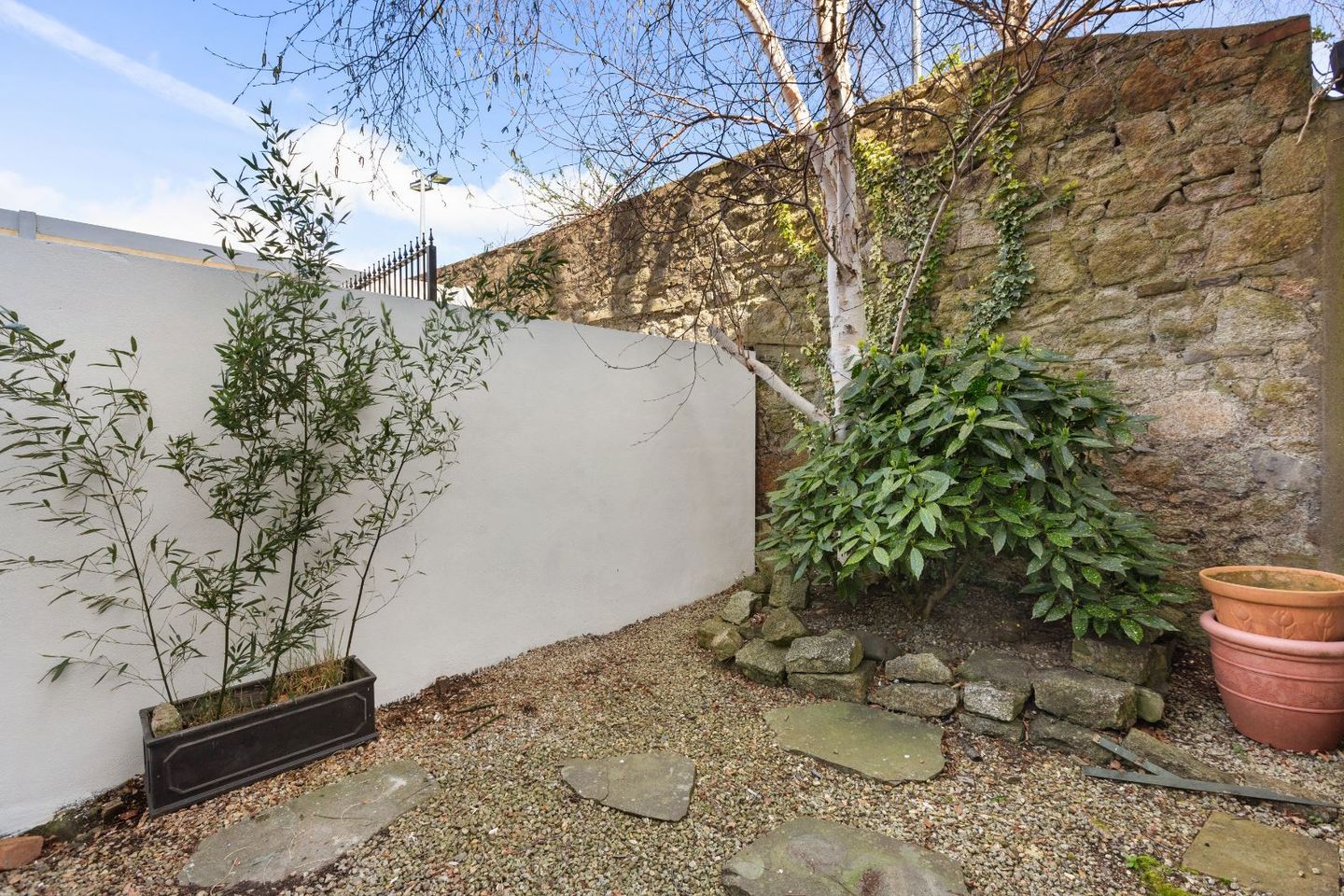 The Mews, East Wing, Holyrood Castle, Holyrood Park, Sandymount, Dublin 4, D04HR12 18