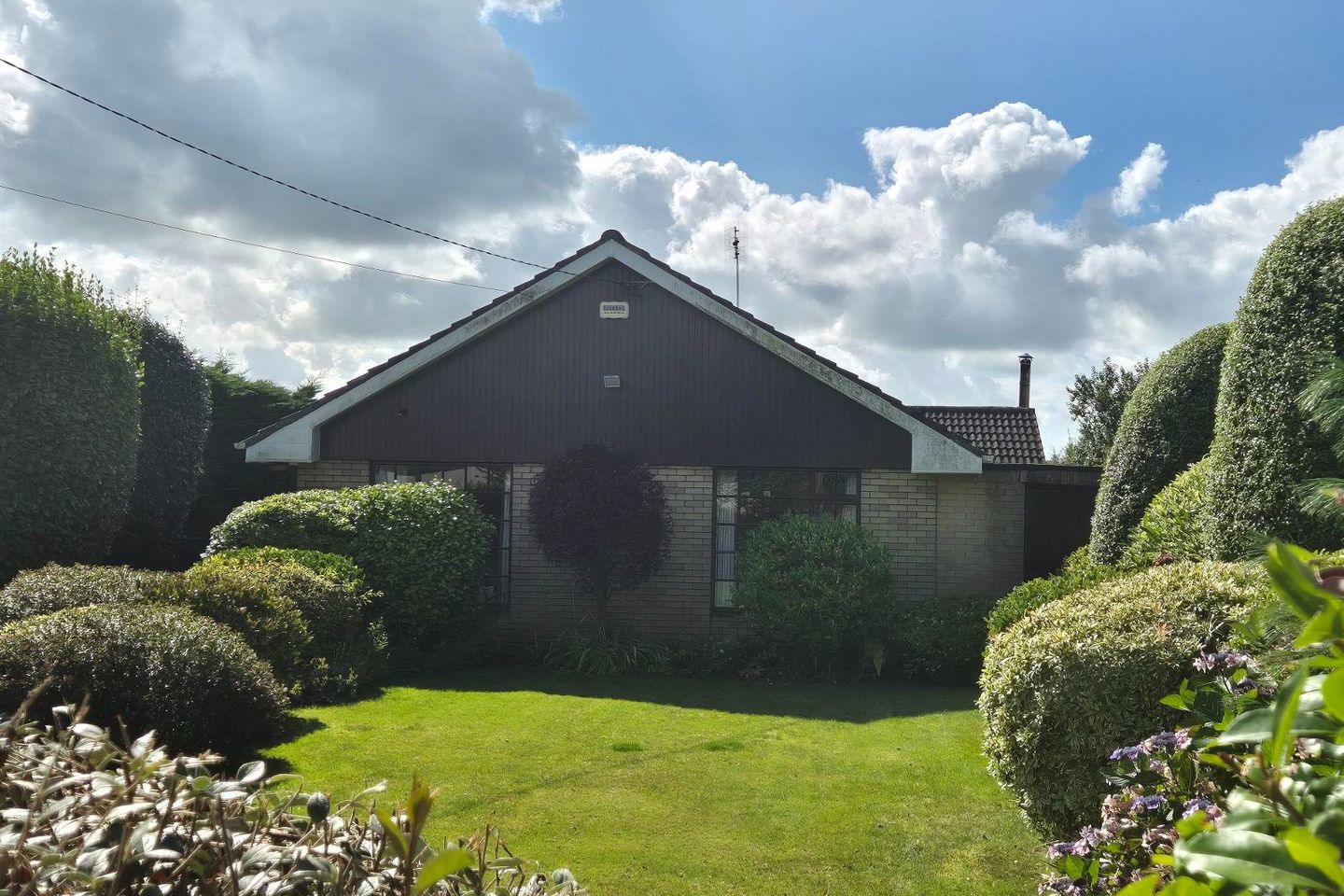 Cedar Crest, Raheen, Carrigrohane, Co. Cork, T12YX2X 7