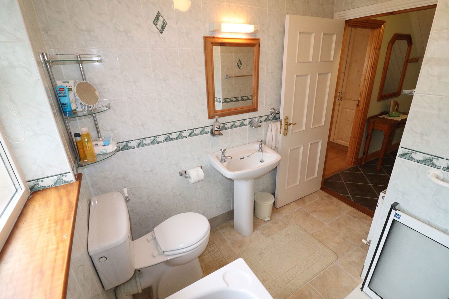 3 Palm Grove Drive, Ballina, Co. Tipperary, V94C1Y6 10