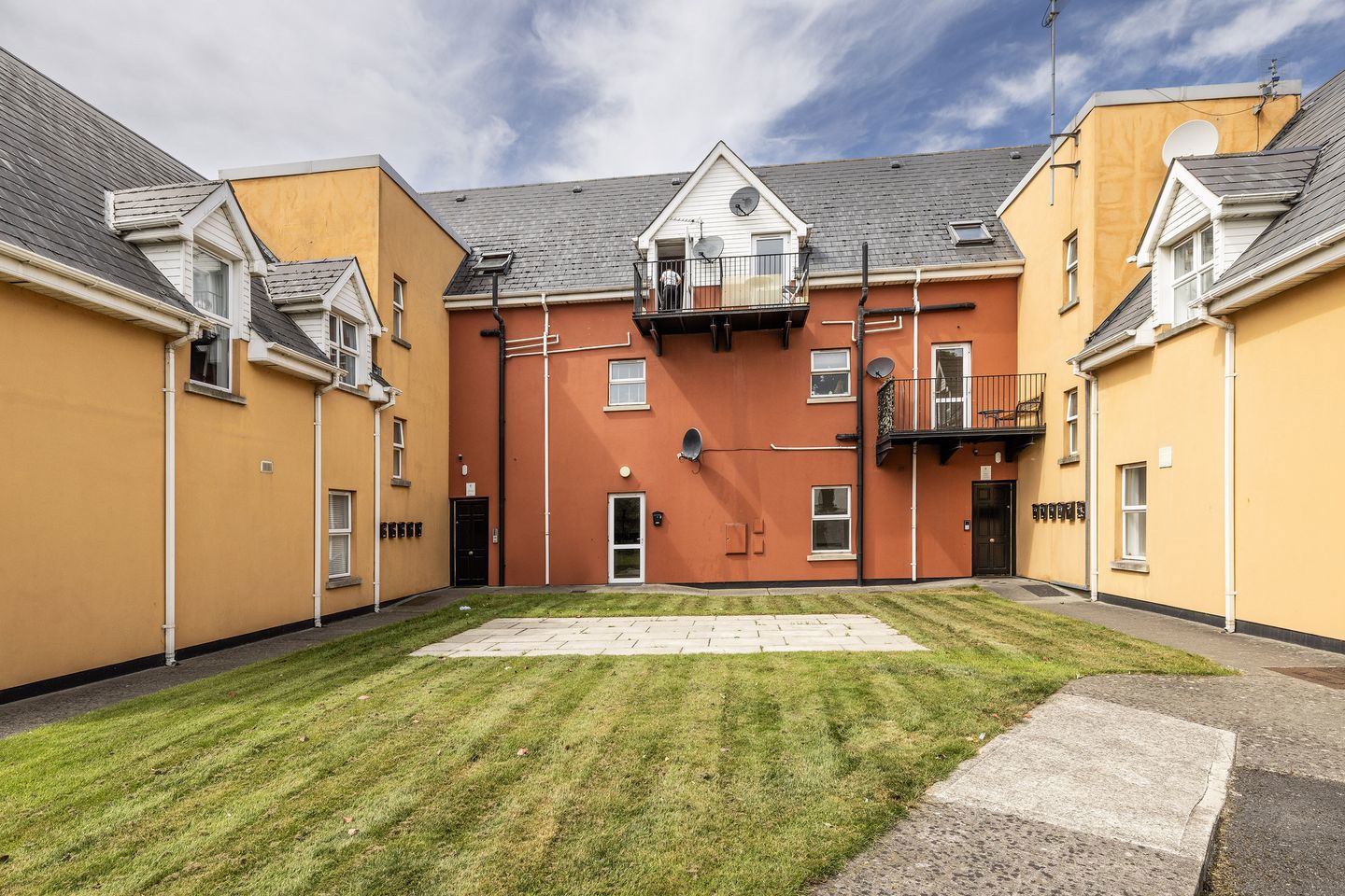 Apartment 3, Brownsbarn Gardens, Old Naas Road, Kingswood Cross, Kingswood, Dublin 22, D22K582 7