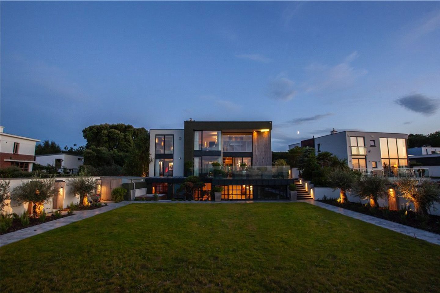 1 Thulla Dunbo Hill Howth, Howth, Dublin 13, D13V089 46