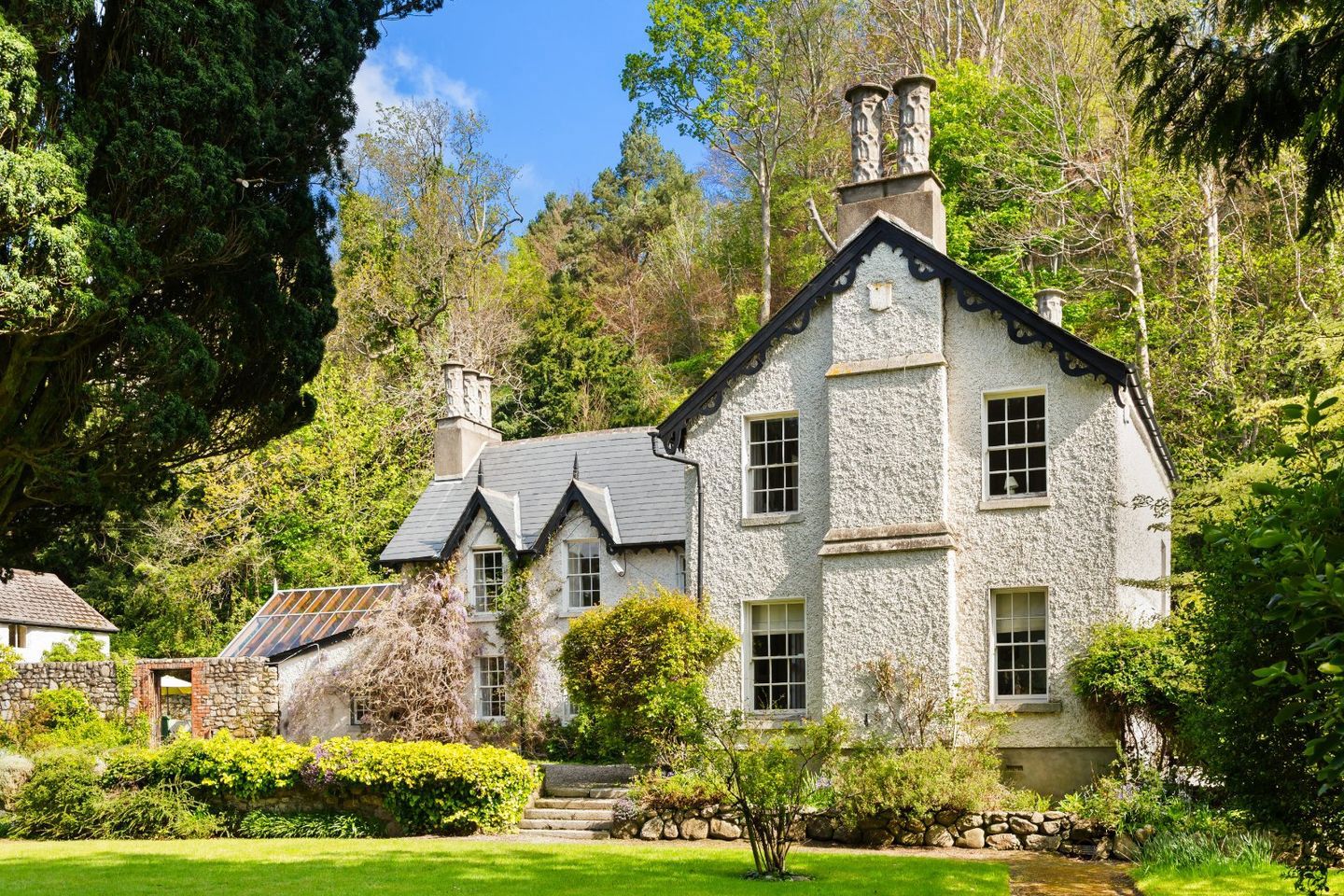 Glenbrook House and Mews, Enniskerry, Co Wicklow, Enniskerry, Co. Wicklow, A98N265 3