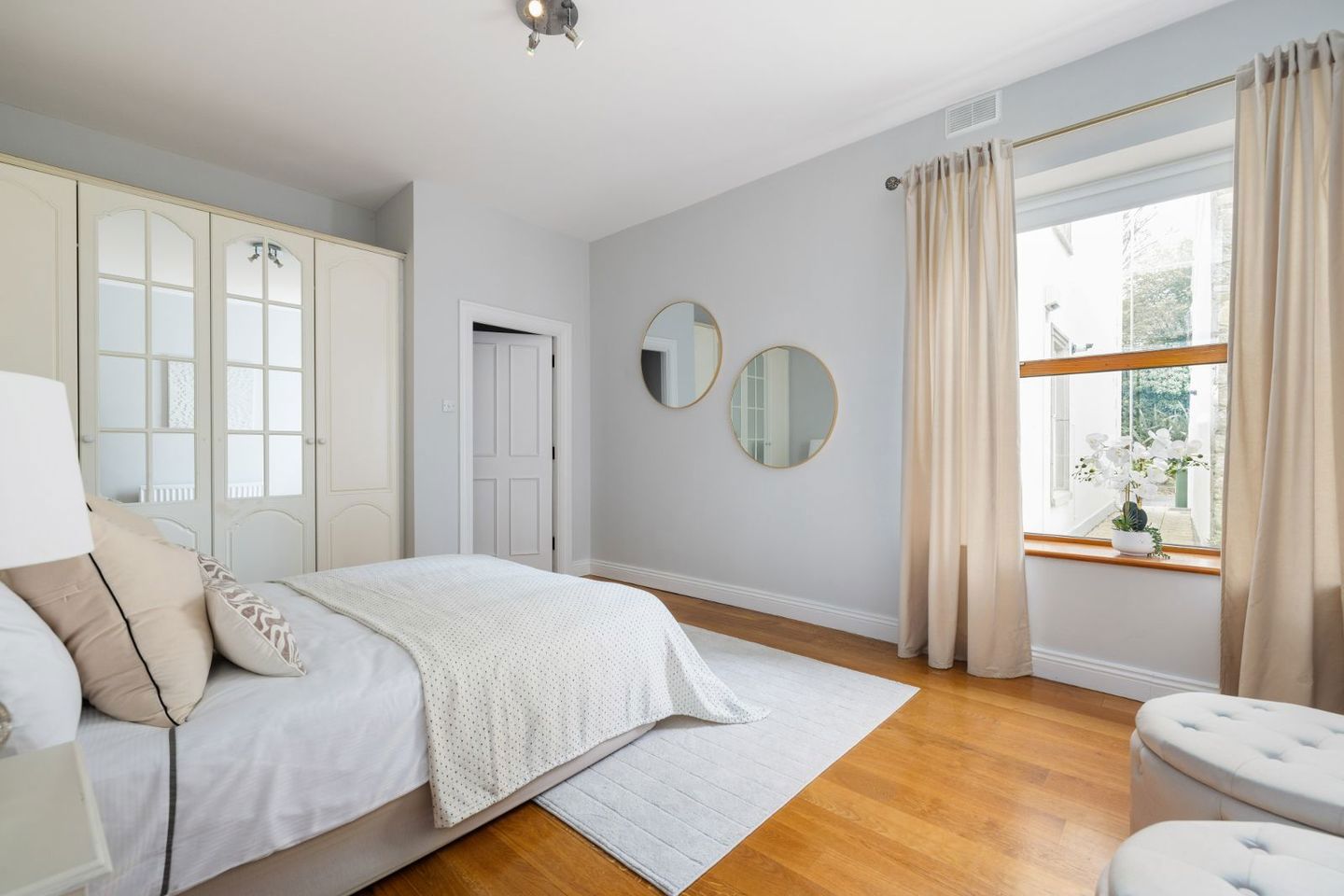 Apartment 3 , Westminster Hall, Foxrock, Dublin 18, D18HY40 10