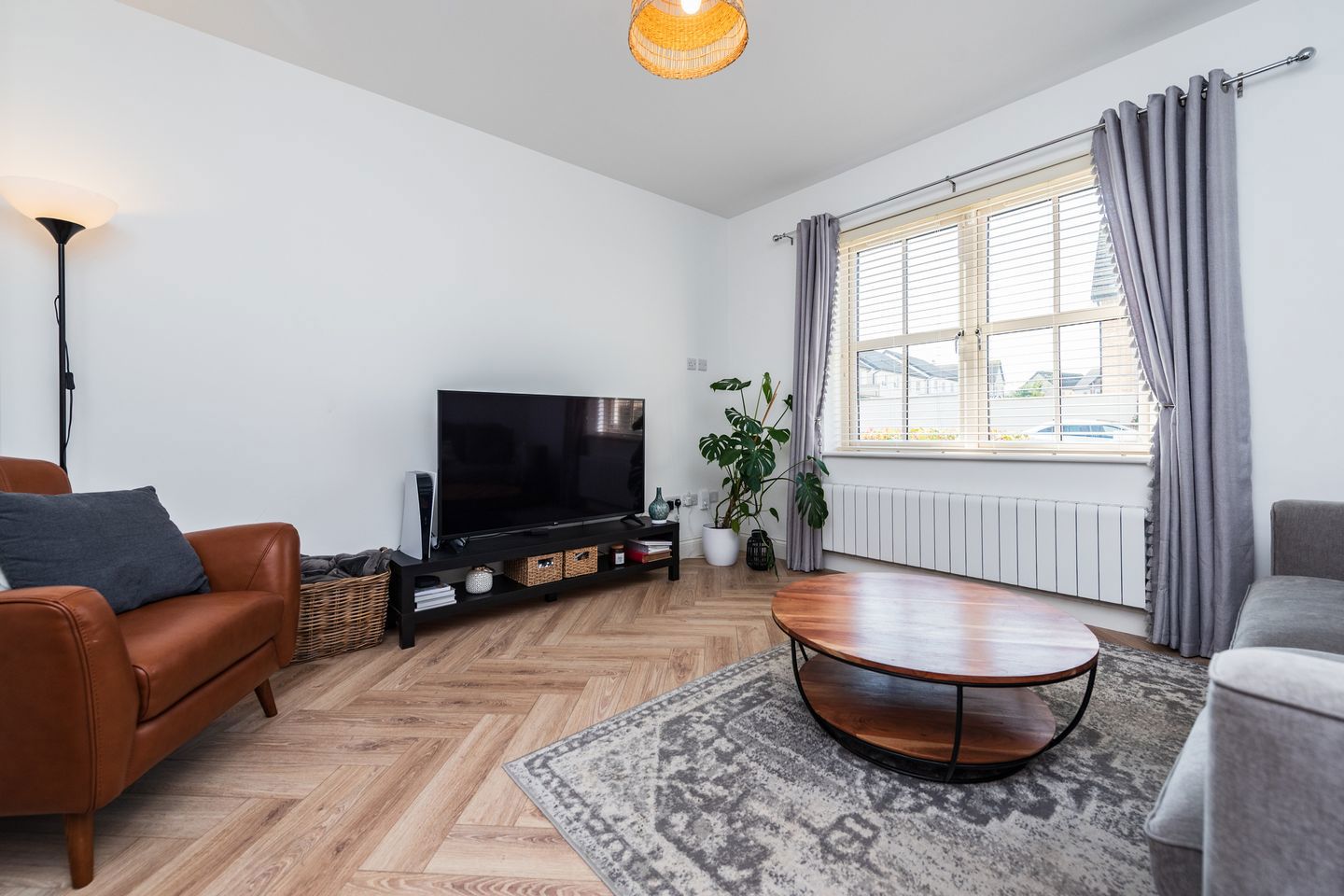 53 longstone, naas 3