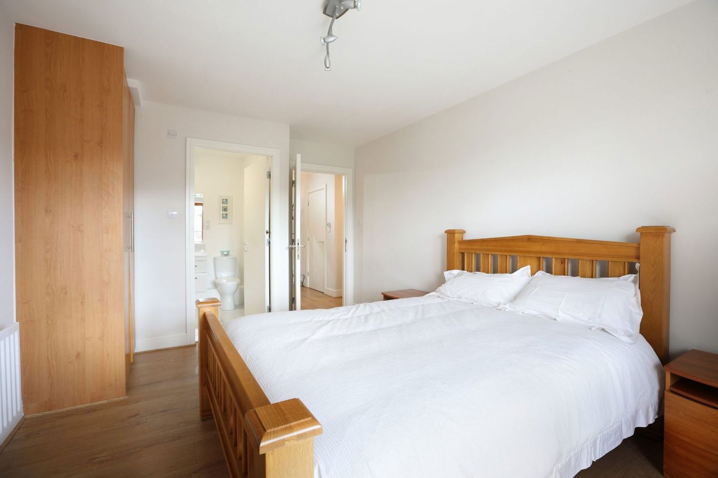 Apartment 27, Carmanhall Court, Burton Hall Road, Leopardstown, Dublin 18, D18YK84 10