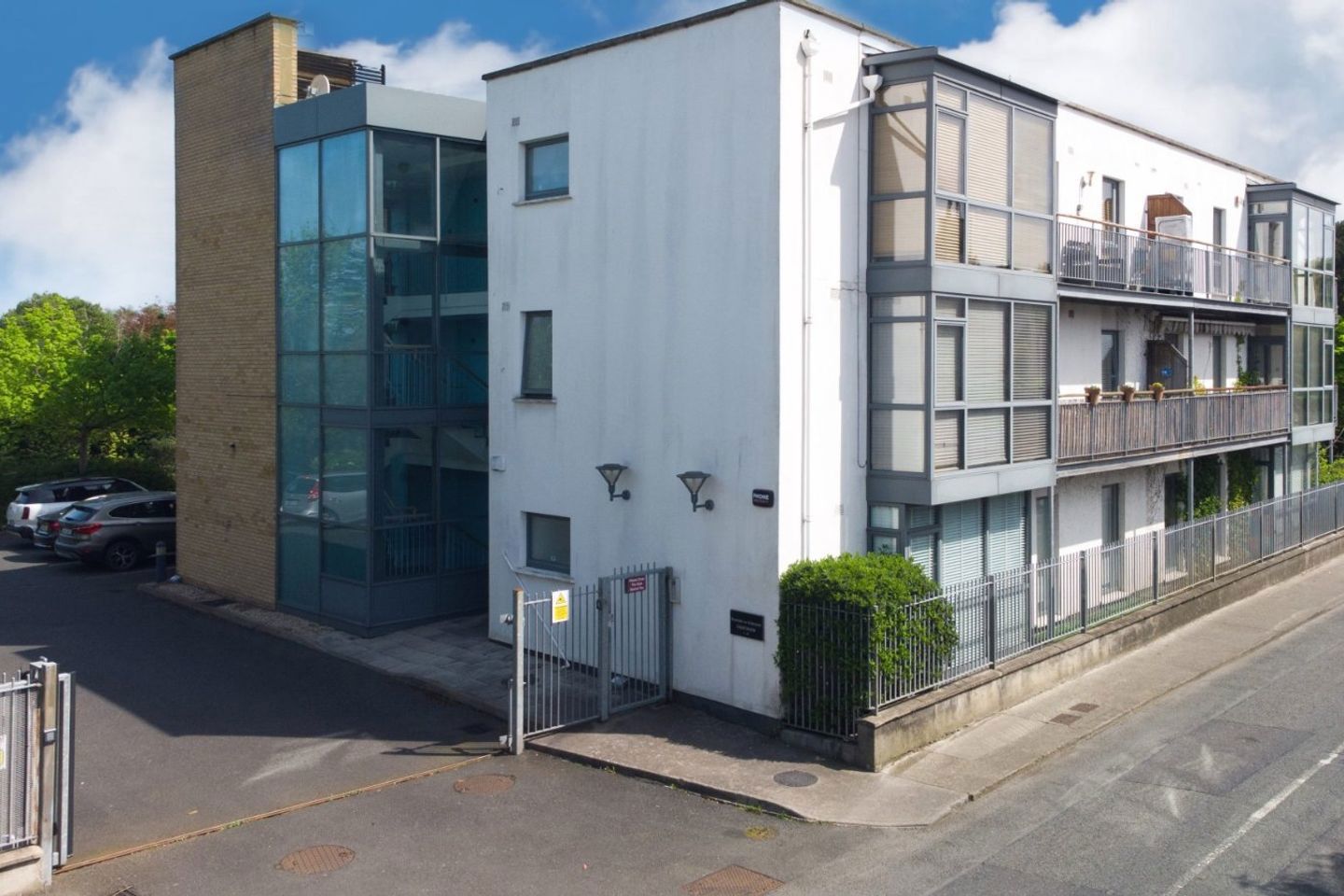 10 churchview, glenalbyn rd, stillorgan 7