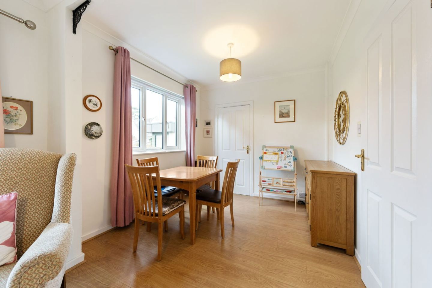 27 Farmhill Road, Dublin 14, Goatstown, Dublin 14, D14HH74 3