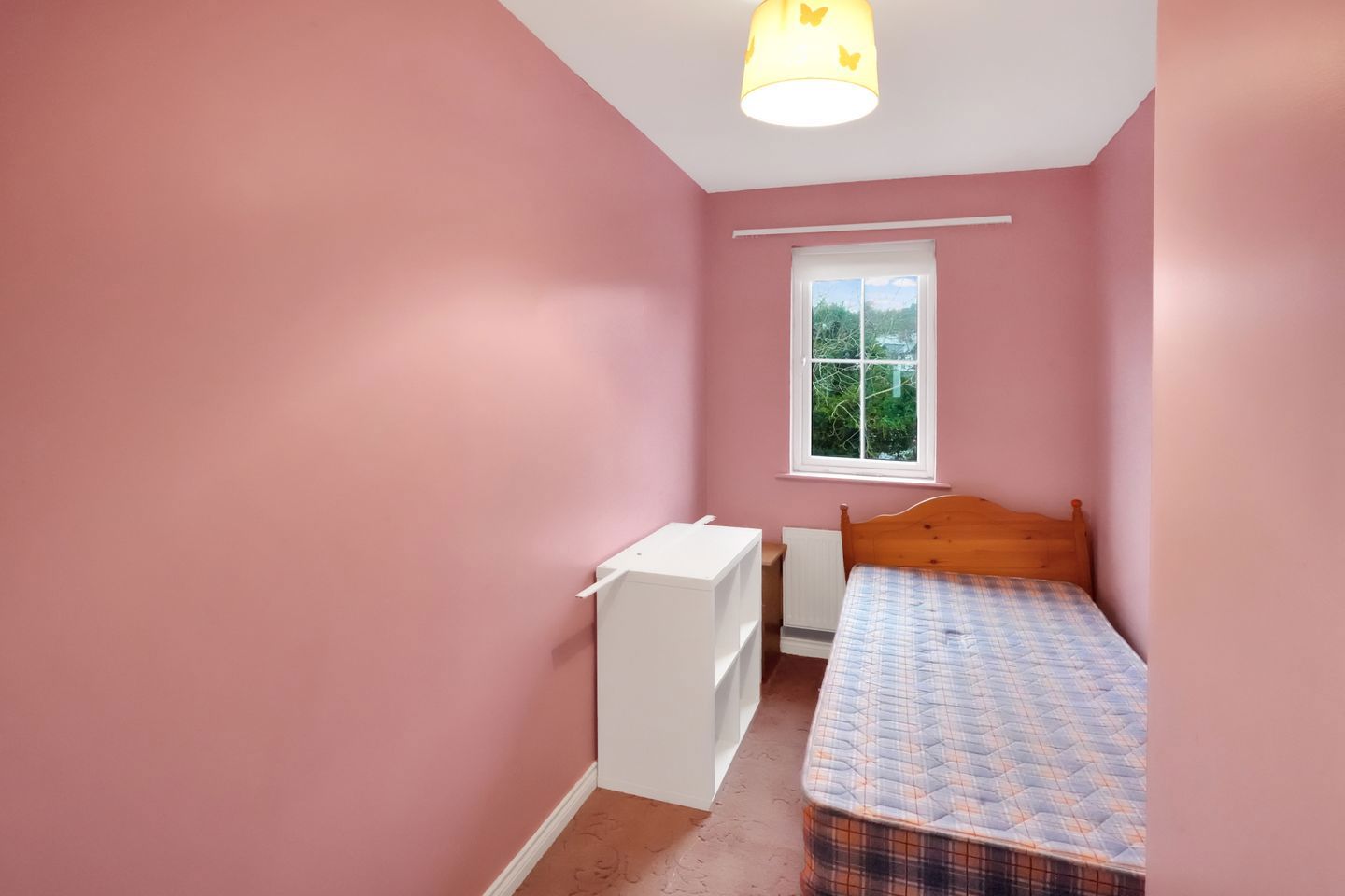 10 Thorndale Close, Kingscourt, Co. Cavan, A82E704 3