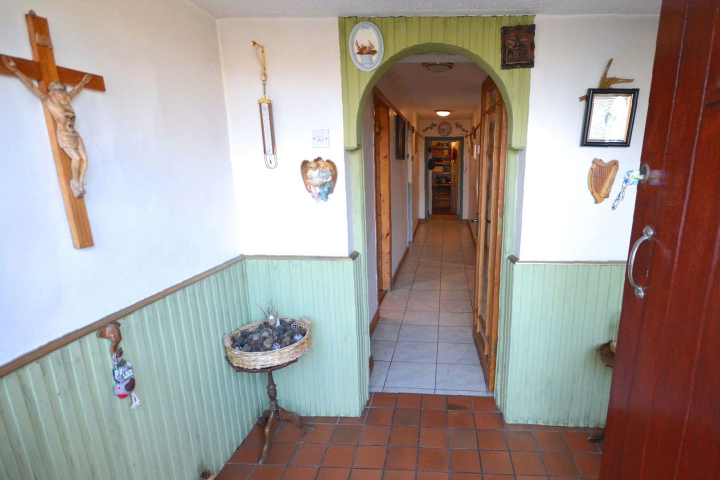San Raphael, The Hill, Killybegs, Co. Donegal, F94HR70