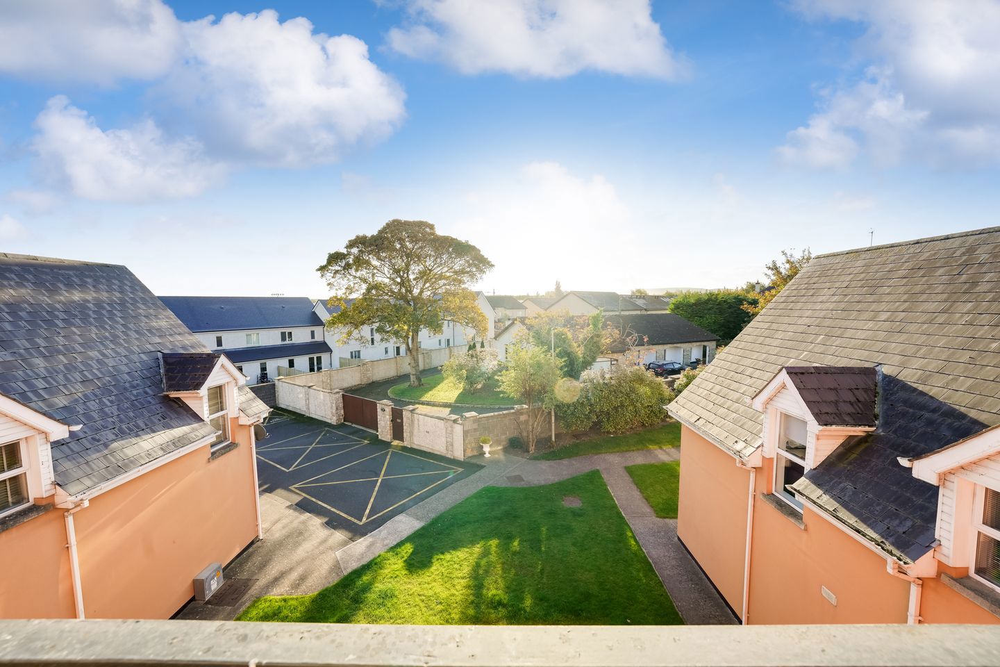 12 Brownsbarn Gardens, Kingswood Cross, Citywest, Co. Dublin 25