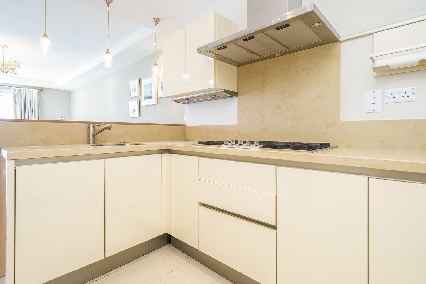 Apartment 22, Shrewsbury Square, Ballsbridge, Dublin 4, D04NX81 25