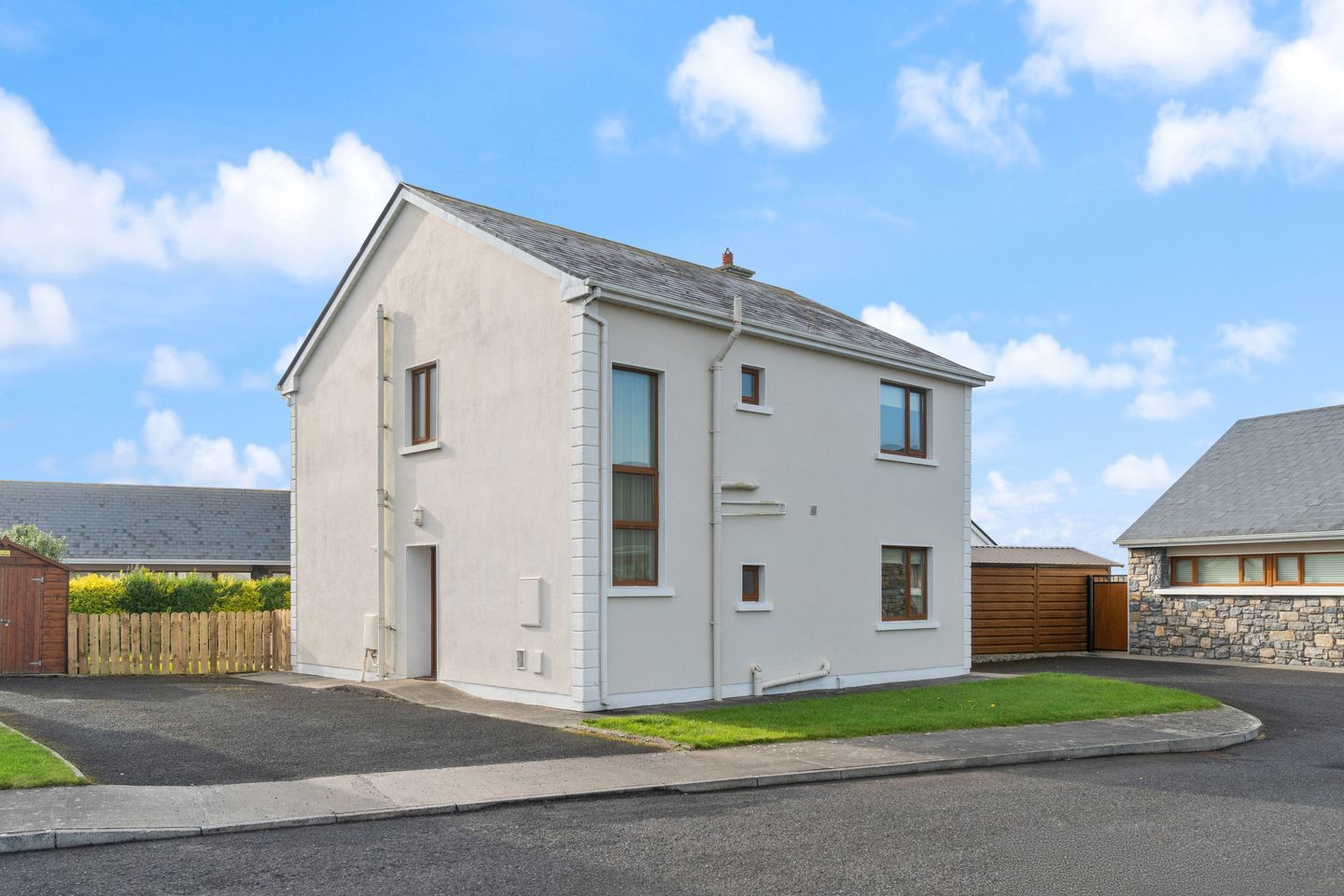22 Marella, Enniscrone, Co. Sligo, F26W778 34