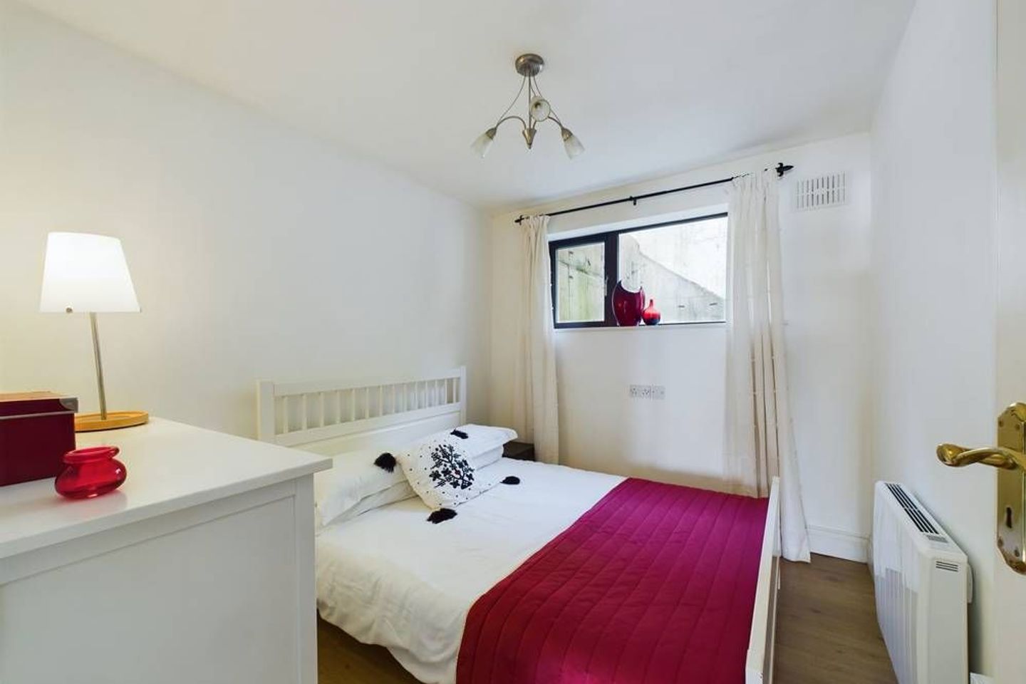 2 Ardbrack Heights, Kinsale, Kinsale, Co. Cork, P17W654 19