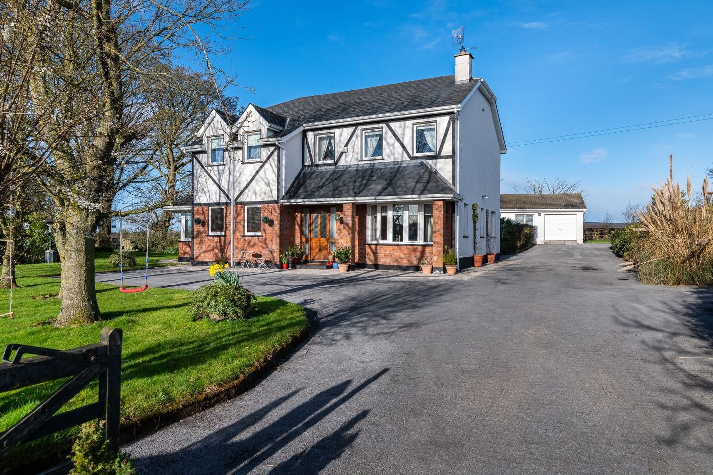 Derries, Bonavalley, Athlone, Co. Westmeath, N37P3V9