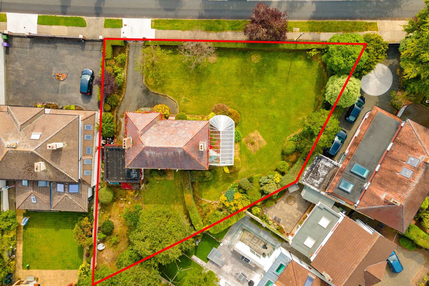 2 Hillside Drive, Castle Park, Rathfarnham, Dublin 14, D14C983 7