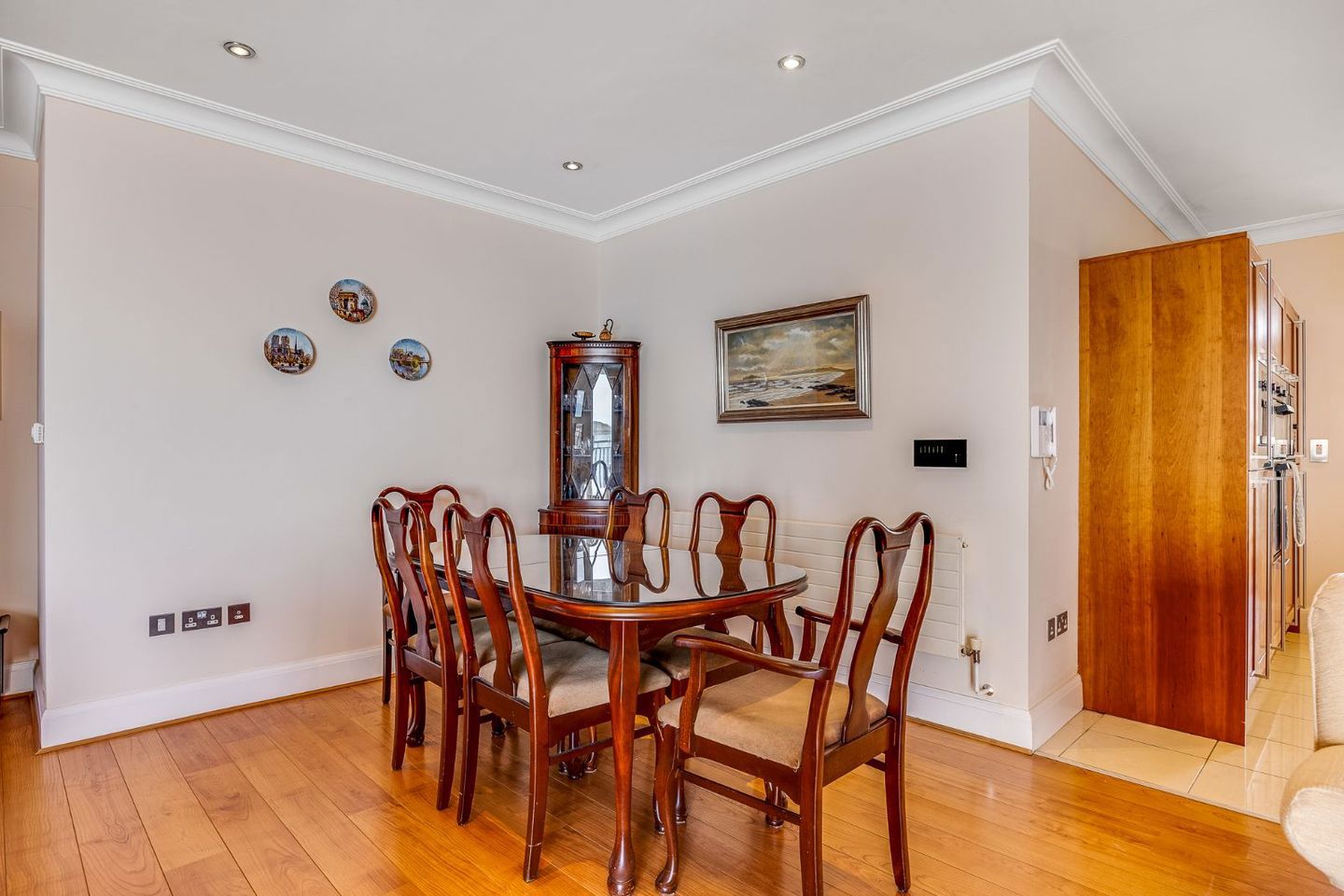Apartment 12 , Howth Lodge, Howth Road, Howth, Dublin 13, D13C424 7