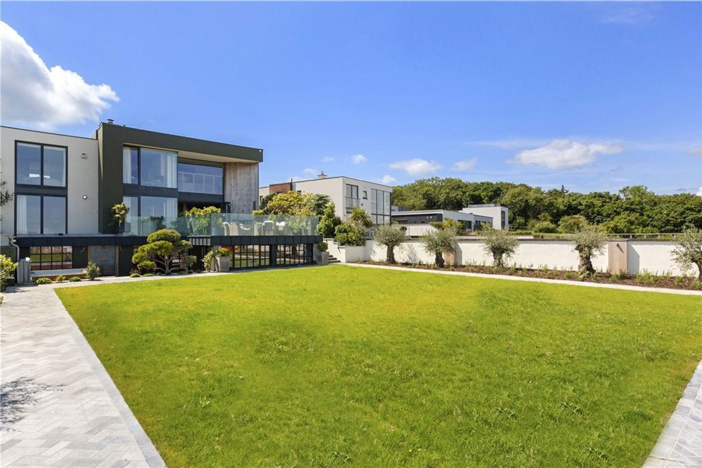 1 Thulla Dunbo Hill Howth, Howth, Dublin 13, D13V089 42