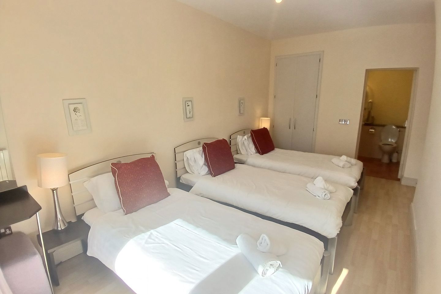 8 Grove Lodge Holiday Homes, Killorglin, Co. Kerry, V93R244 23