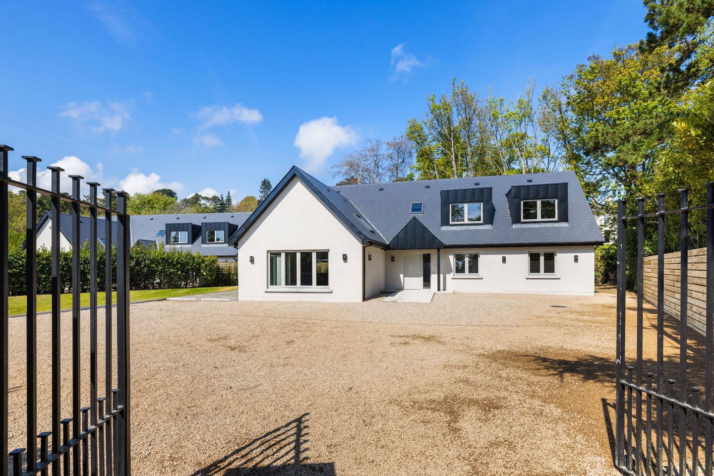 The Manor, Chapel Road, Delgany, Co Wicklow, Delgany, Co. Wicklow, A63E3T1 7