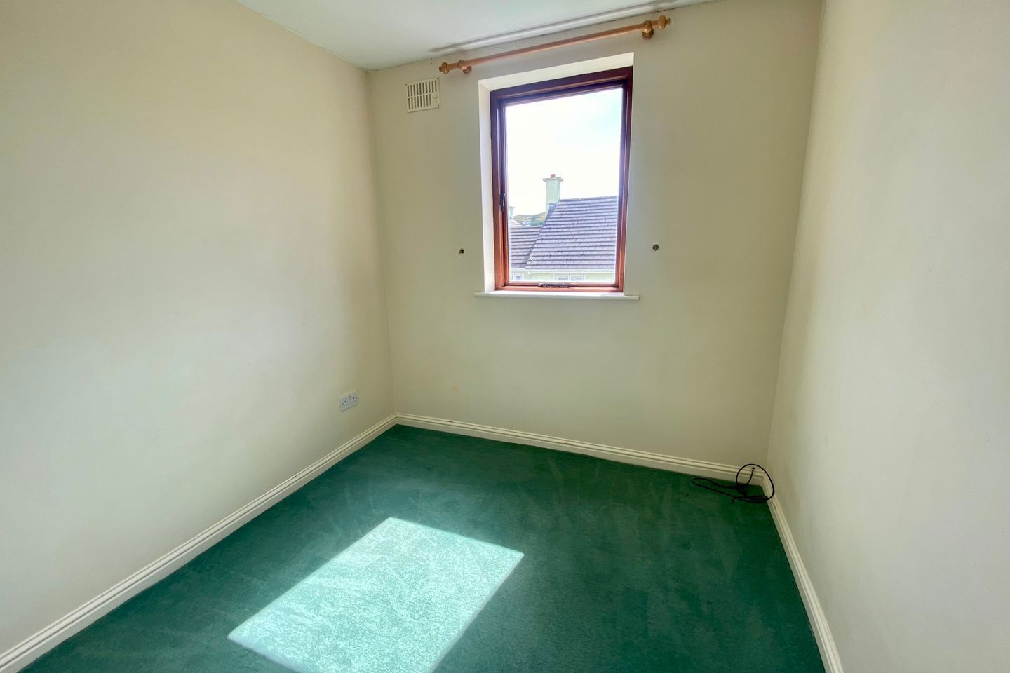 13 Railway Avenue, Clifden, Co.Galway, H71TR68 14