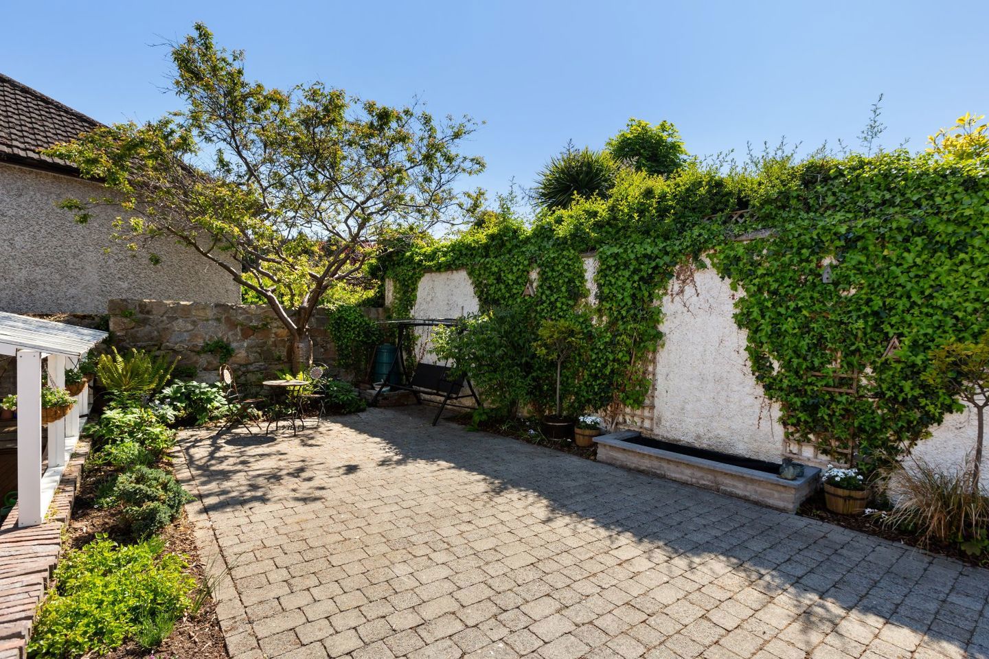 69 Glenomena Park, Booterstown, Blackrock, Co Dublin, A94EK20 8