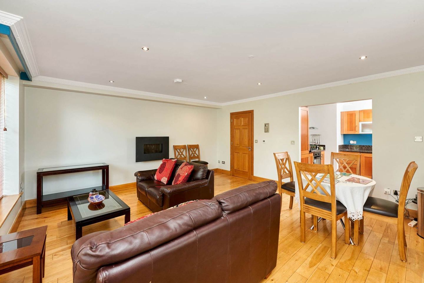1 Fawn Lodge, Castleknock, Dublin 15 9