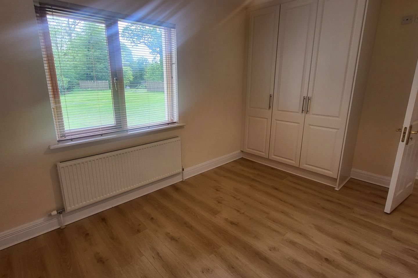 6 Earl Court, Lough Rinn, Gortletteragh, Co. Leitrim, N41X202 15