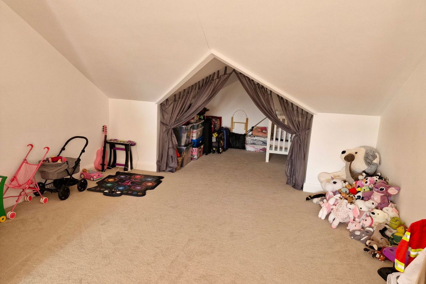 10 Bramble Hill, Lugduff, Tinahely, Co. Wicklow, Y14F897 3