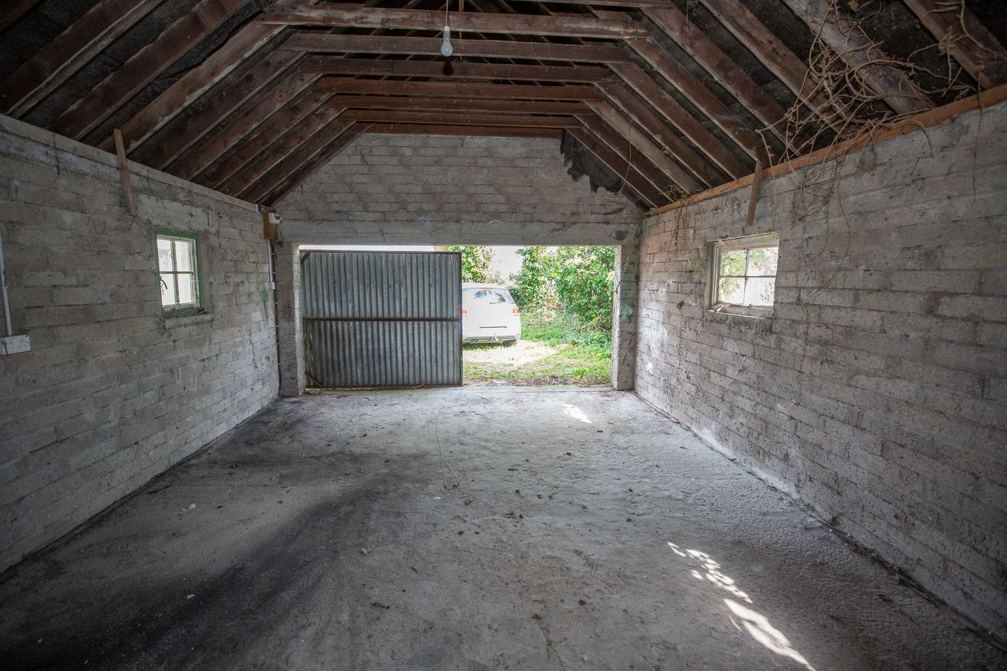 Mauras Cottage, Lough Gur, Herbertstown, Co. Limerick, V35N932