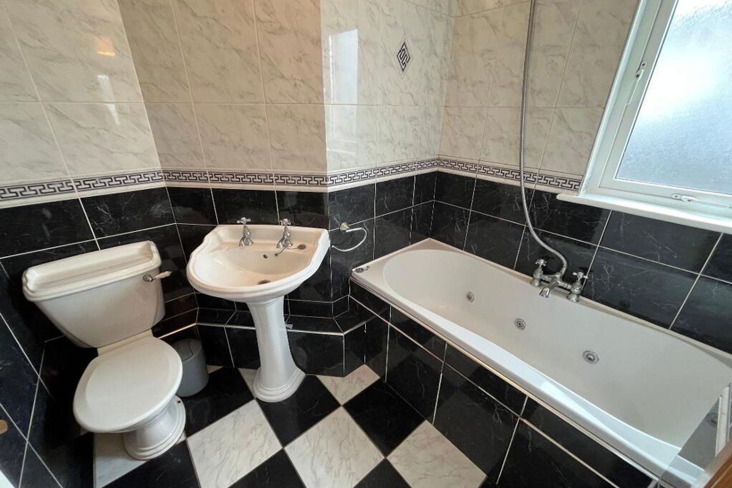 3 Hollybank Drive, Clongowen, Kilkenny, Co. Kilkenny, R95K2W0 16