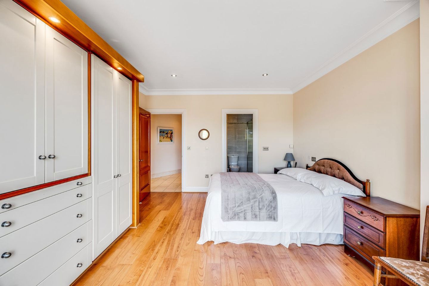 Apartment 12 , Howth Lodge, Howth Road, Howth, Dublin 13, D13C424 11