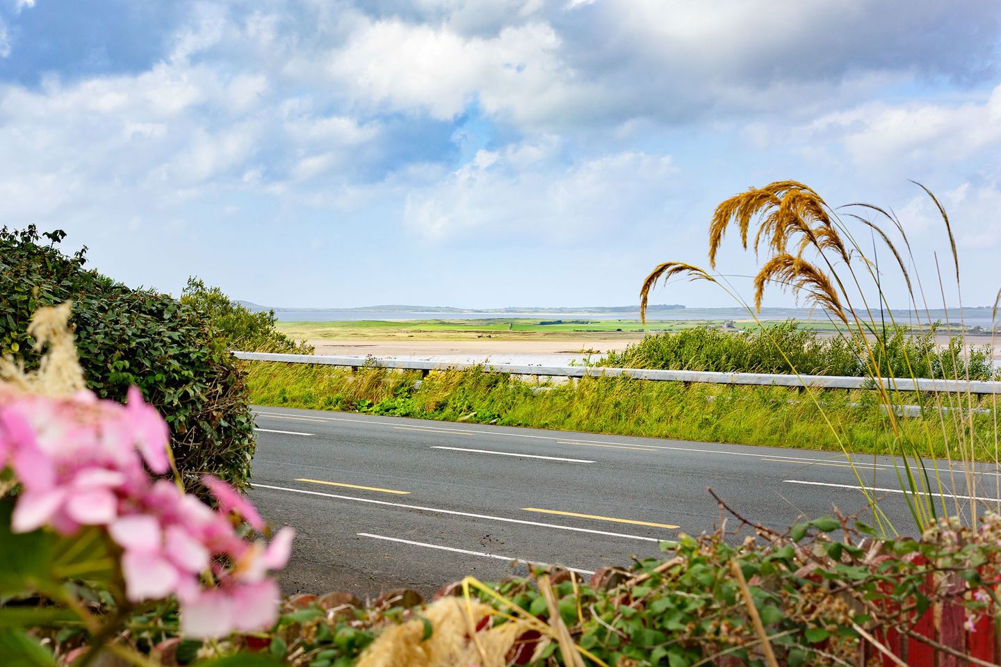 Tully, Strandhill Road, Strandhill, Co. Sligo, F91Y194 7