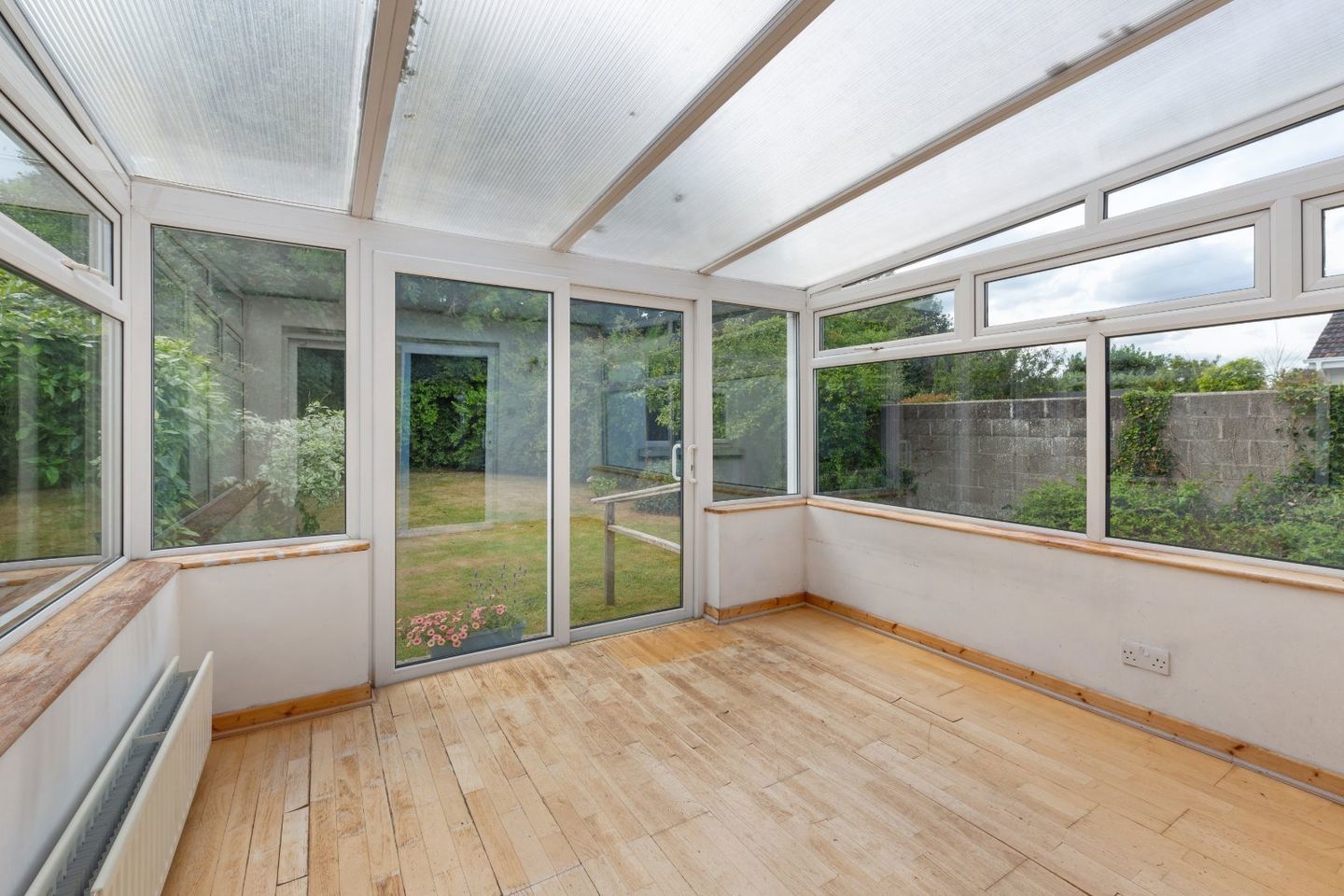 16 Glendale Park, Terenure, Dublin 12, D12P8P3 2