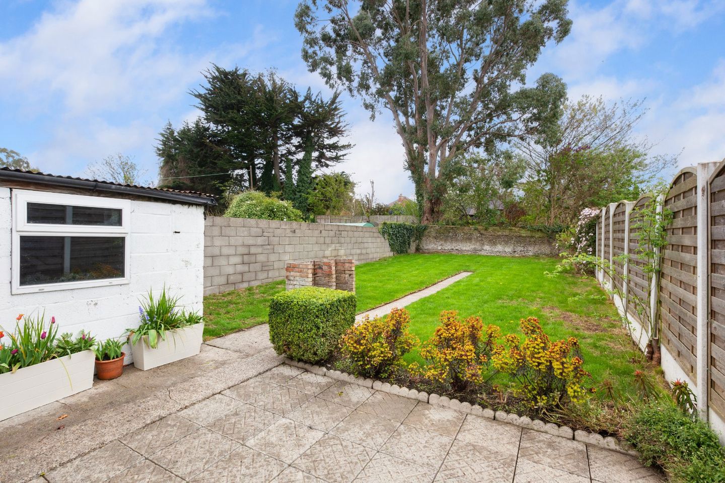 61 swilly rd, cabra, dublin 7 7