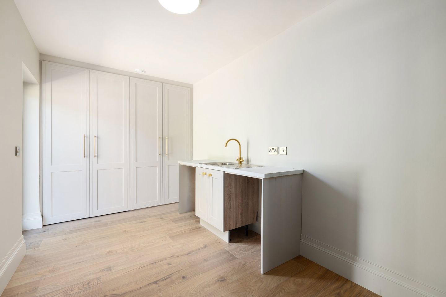 The Manor, Chapel Road, Delgany, Co Wicklow, Delgany, Co. Wicklow, A63E3T1 4