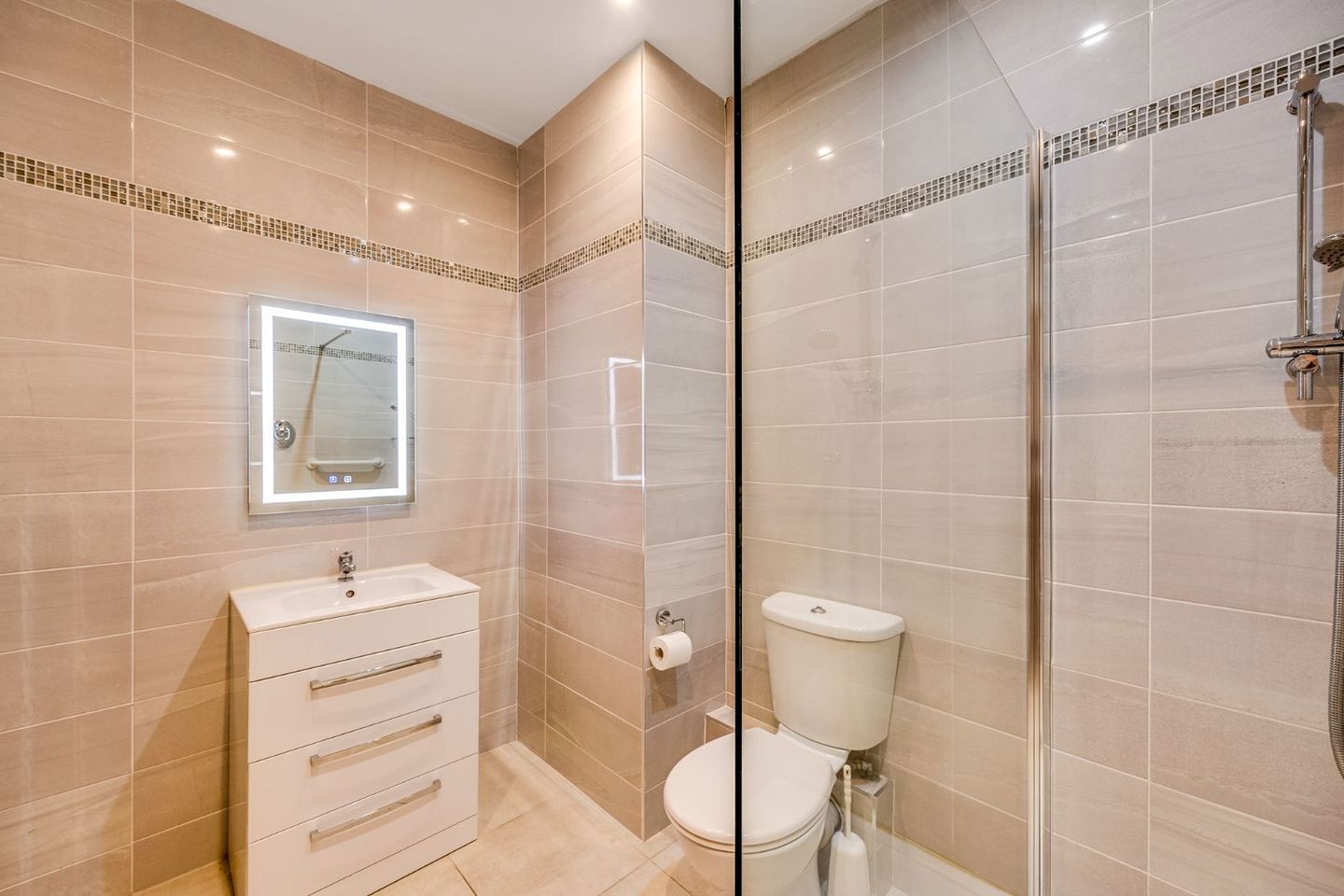 Apartment 12 , Howth Lodge, Howth Road, Howth, Dublin 13, D13C424 25