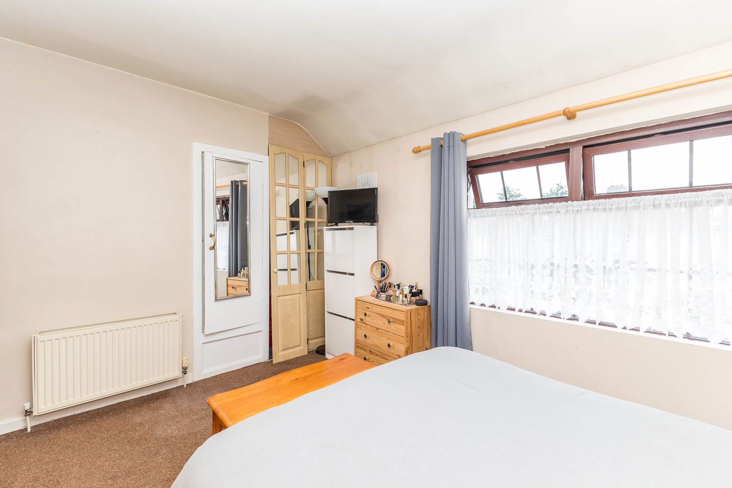 256 Larkhill Road, Whitehall, Whitehall, Dublin 9, D09WV32 24