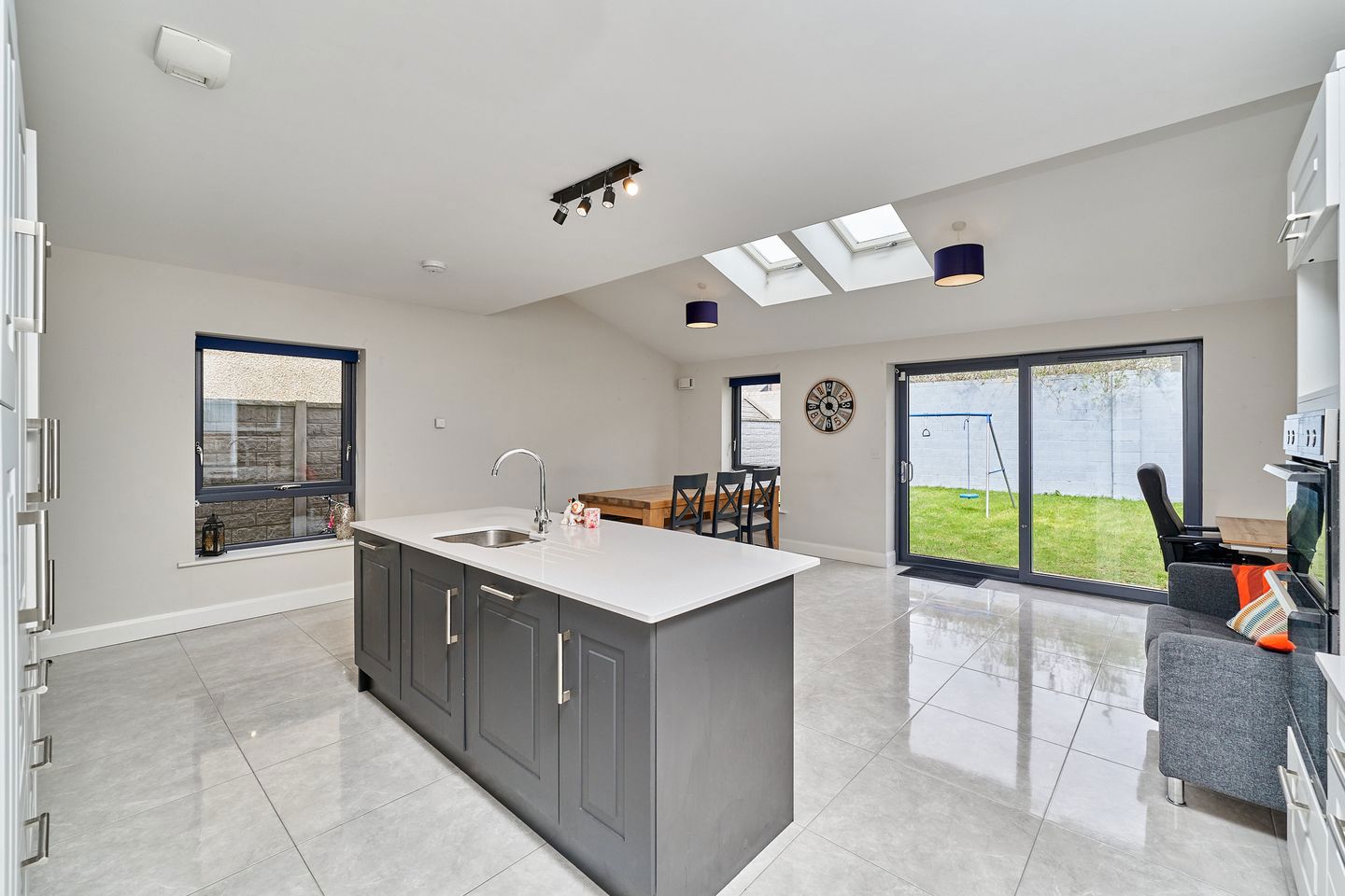 12 The Park, Royal Oaks, Enfield, Co. Meath, A83XD32 2