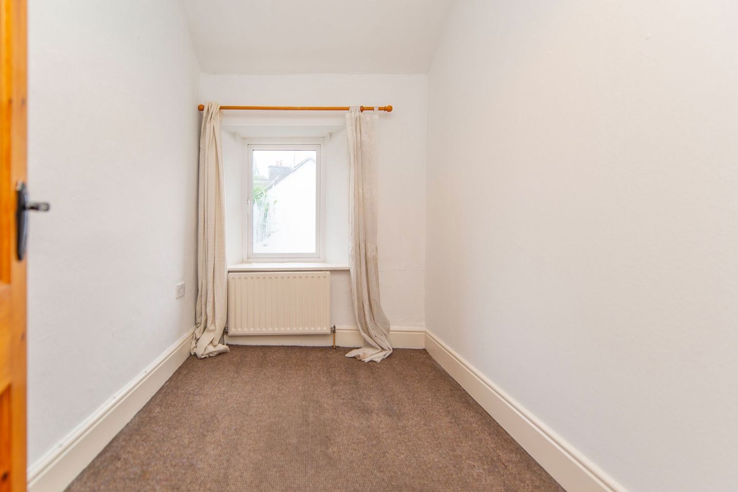 26 Bowling Green, Galway City, Co. Galway, H91T6KC 17