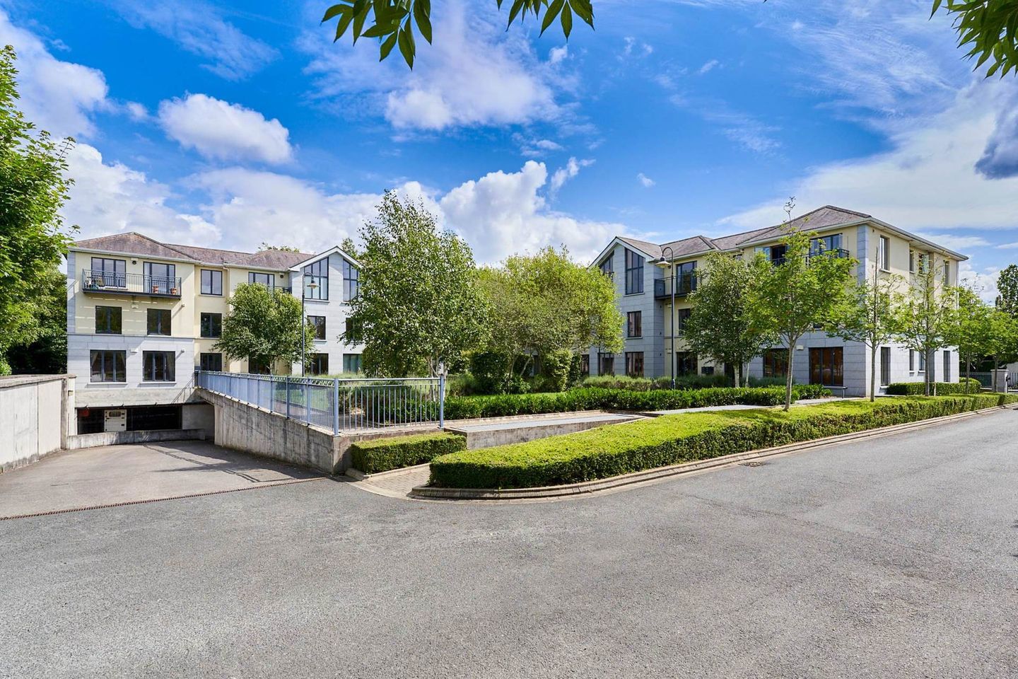 1 Fawn Lodge, Castleknock, Dublin 15 19