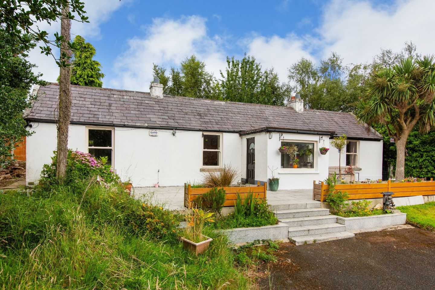 Mountain View, Blackglen Road, Sandyford, Dublin 18, D18N2C0 3