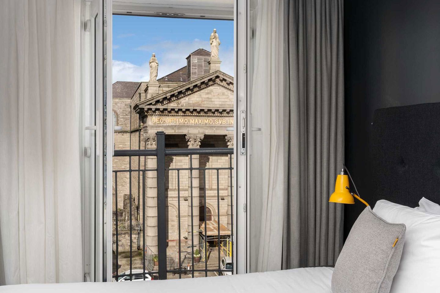 Apt 20 Christchurch Hall, High Street, D08 R281, Dublin 8, D08R281 11