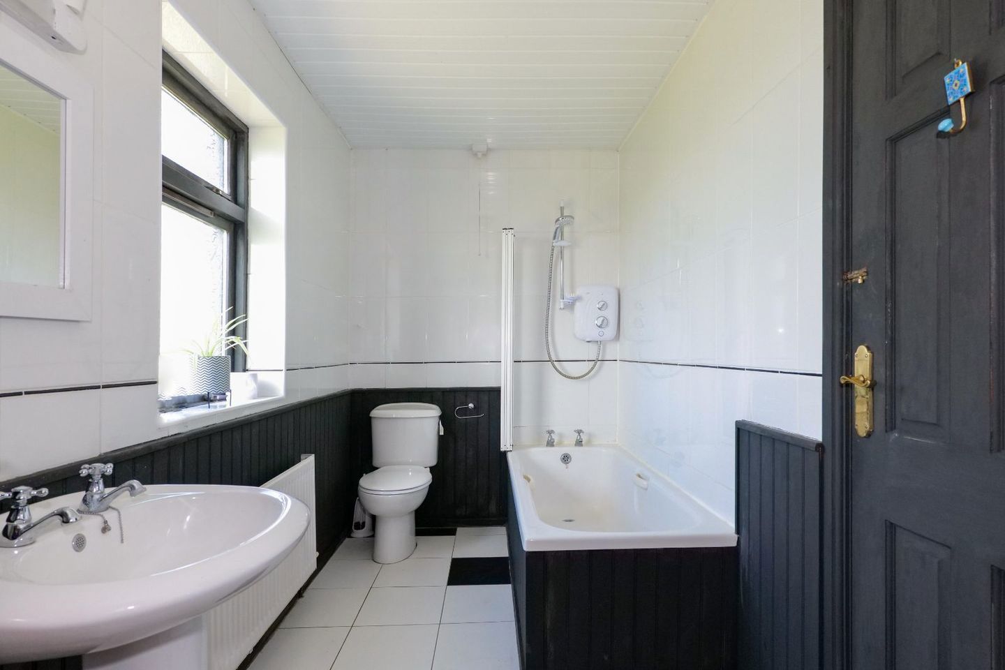 Residence At Mount Pleasant, Loughrea, Co. Galway, H62TY77 25