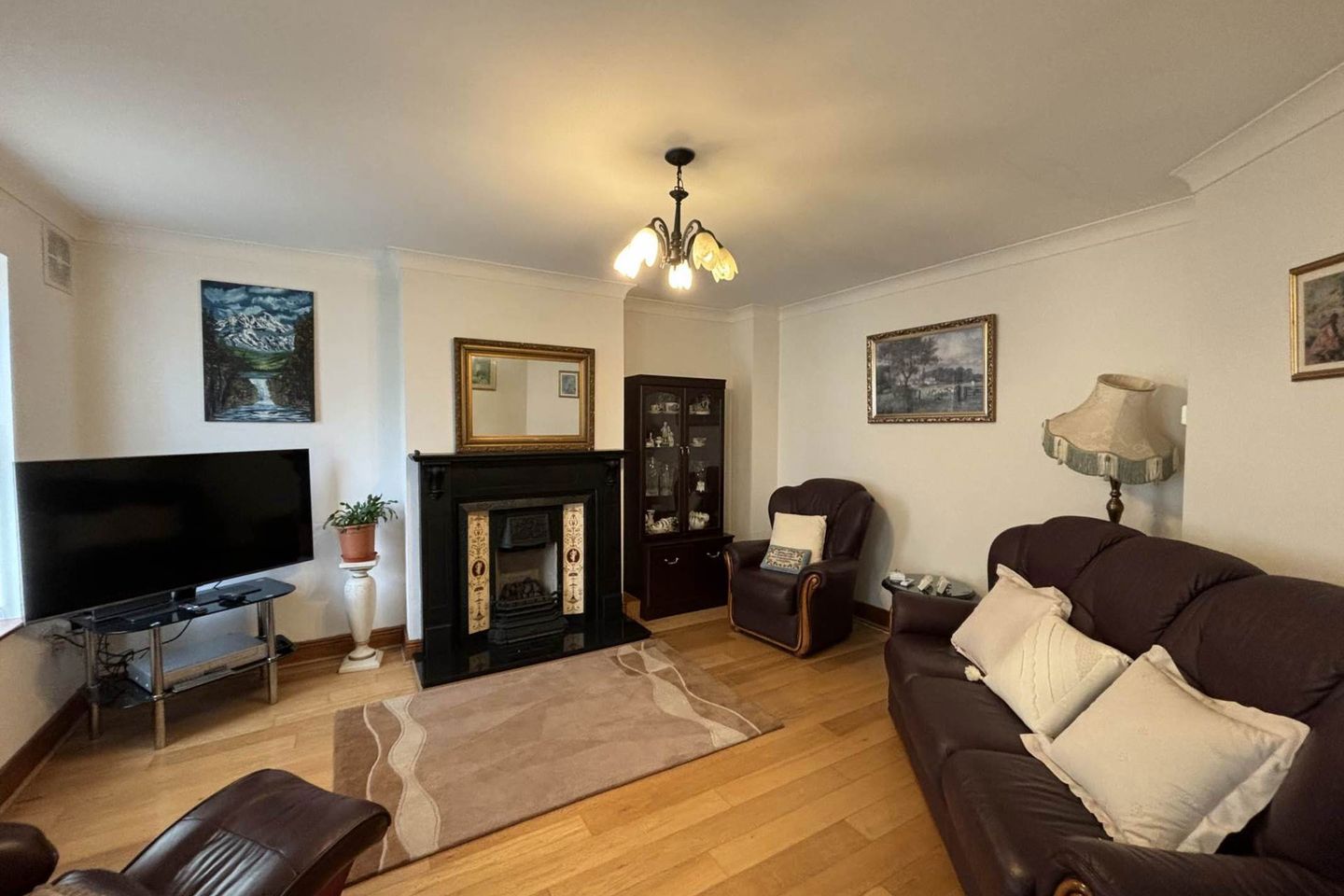 24 Rosehill, Newport, Co. Tipperary, V94WDN8 8