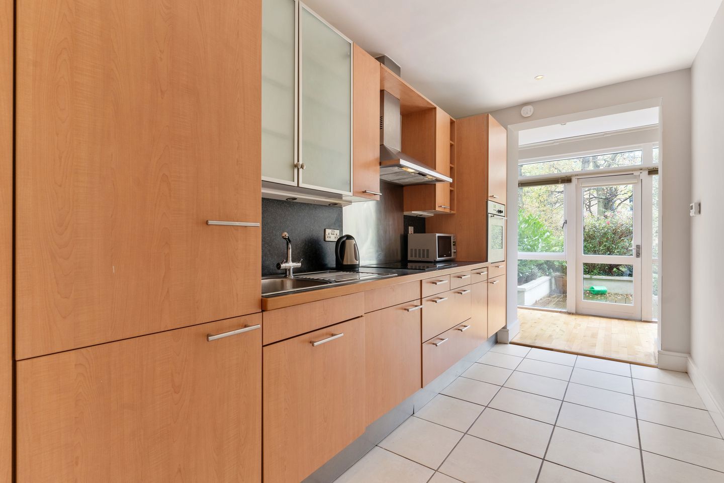 Apartment 7, Beckett Hall, Carrickmines Avenue, Carrickmines, Dublin 18, D18W8A0 3