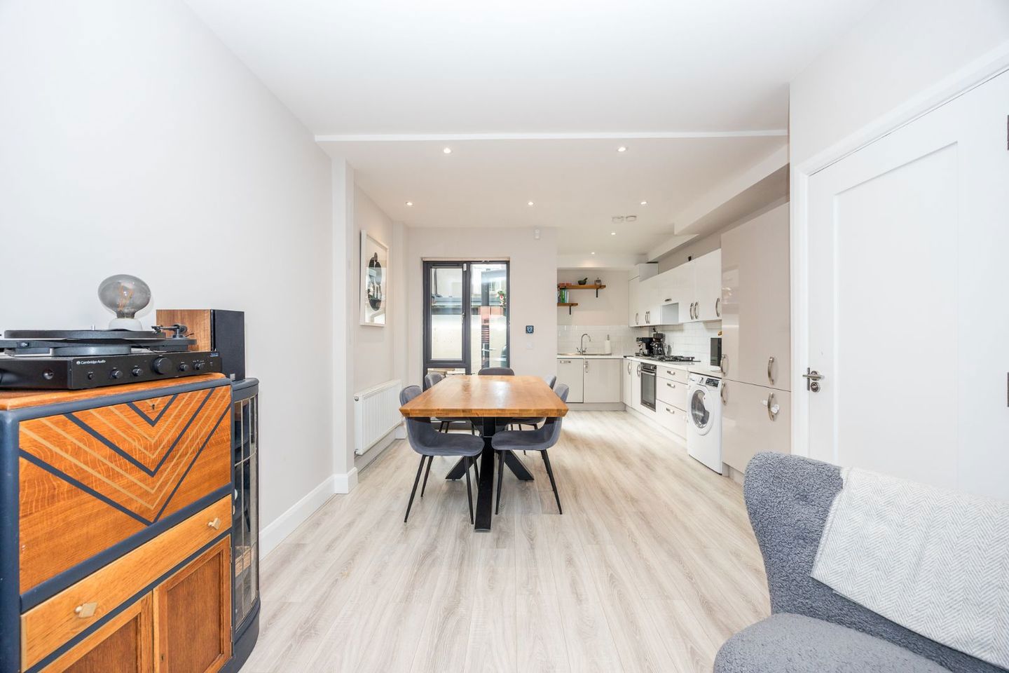 14 Sullivan Street, North Circular Road, Stoneybatter, Dublin 7, D07C83K 12